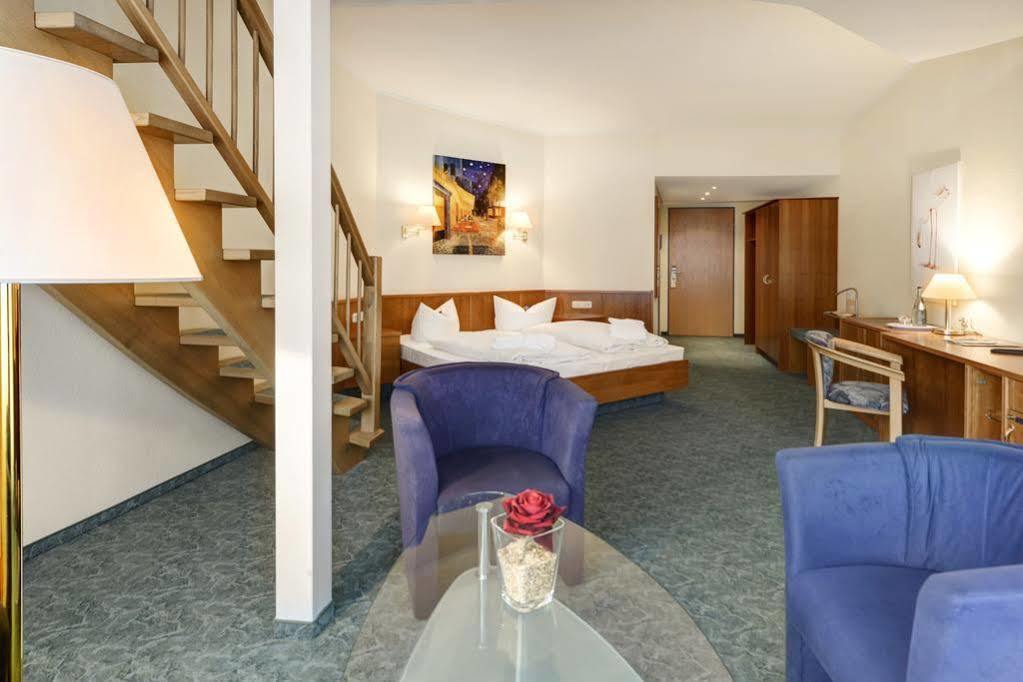Pescheks Hotel Luisenhohe-Mein Hotel In فالسروده المظهر الخارجي الصورة
